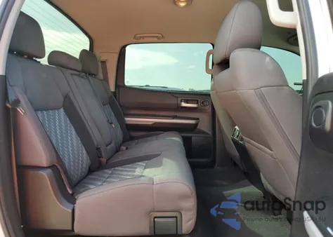 2020 Toyota Tundra Crewmax Sr5 z USA, uszkodzony, nr VIN 5TFDY5F1XLX889215